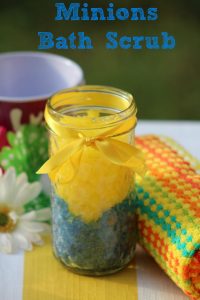 Minions bath scrub