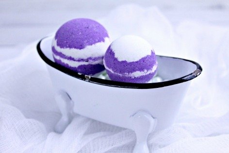 Elderberry Bath Bombs