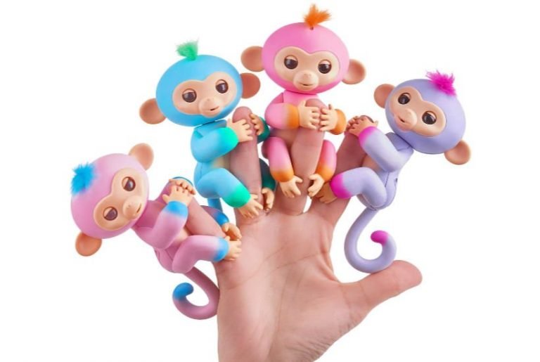 Fingerlings Gift Guide