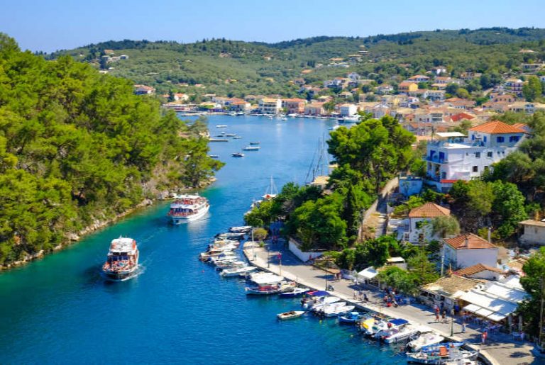 The Top 3 Most Beautiful Affordable Holiday Destinations