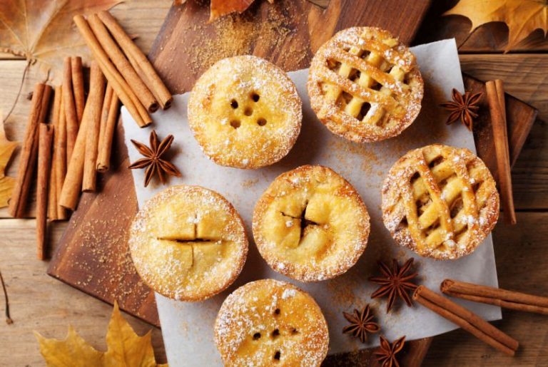 Healthy Mini Apple Pies Recipe