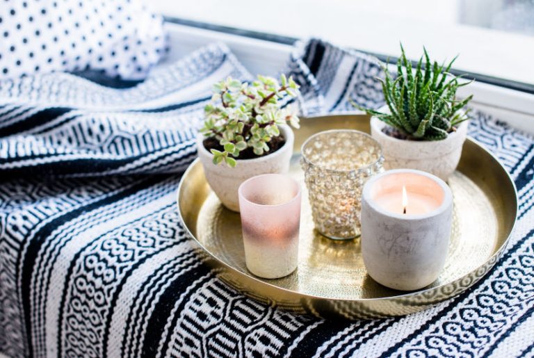 10 Practical tips on how to make your candles to last longer
