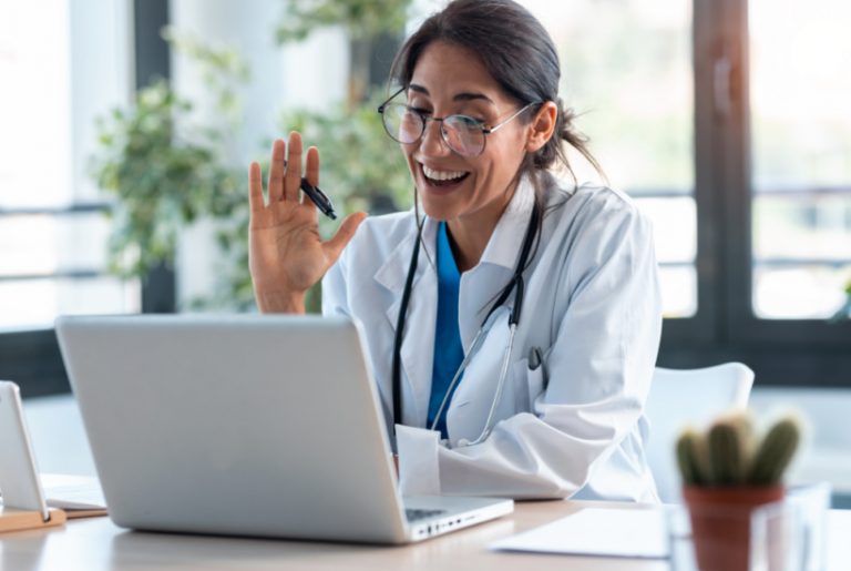 Should You Consider Switching to Online Healthcare?