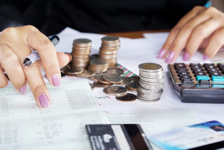 7 effective ways to get money under control, when it’s been controlling you