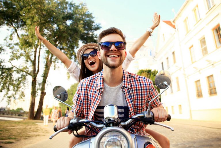 4 Frugal Ways to Travel