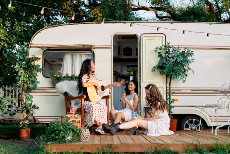 3 Accommodation Alternative To Save On Hotel Costs