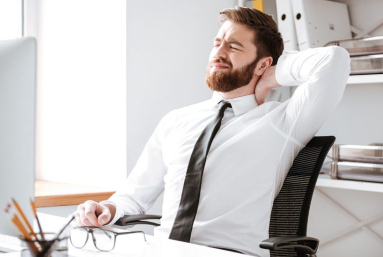 Common Signs of Chronic Back Pain and Their Treatment Options