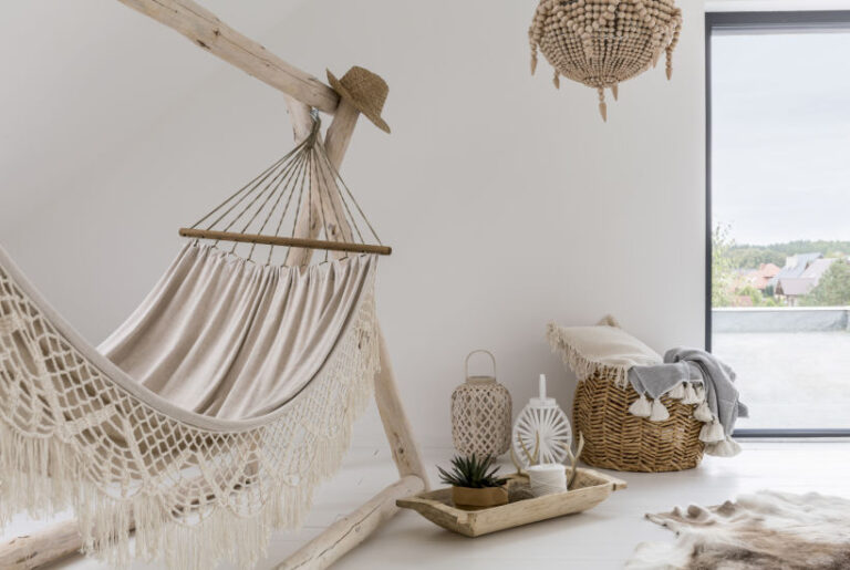 Refurbishing Your Millennial Beach House: The Ultimate Guide